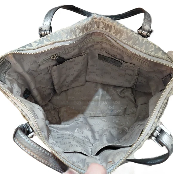 Michael Kors Jet Set Gray Logo Tote Monagrammed Shoulder Bag - Picture 6 of 13